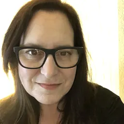 Portrait of Julie Carpenter