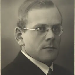 Portrait of Väinö Auer