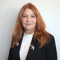 Portrait of Dawn Johnson