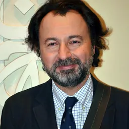 Portrait of Touraj Daryaee