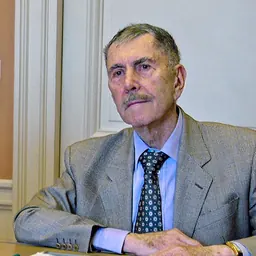 Portrait of Robert Vallée