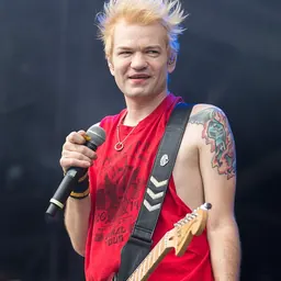 Portrait of Deryck Whibley