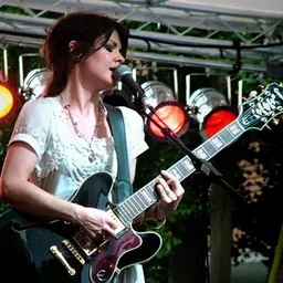 Portrait of Erin McCarley