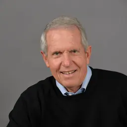 Portrait of Steven Lewis