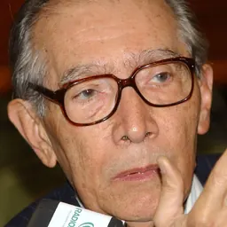 Portrait of Reis Veloso