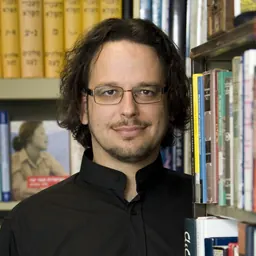 Portrait of Ghil'ad Zuckermann