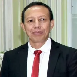 Portrait of Manuel Vong