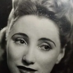 Portrait of Jeannie Bradbury
