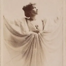 Portrait of Minnie Renwood