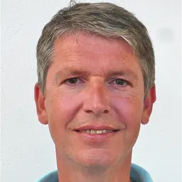 Portrait of Stefan Peter