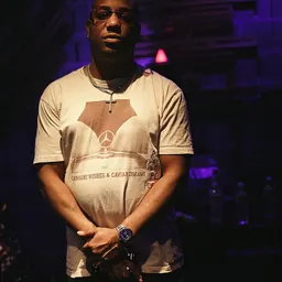 Portrait of DJ B-Do