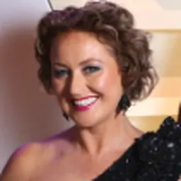 Portrait of Zan Rowe