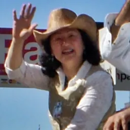 Portrait of Teresa Woo-Paw
