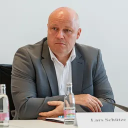 Portrait of Lars Schütze