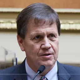 Portrait of Keven Stratton