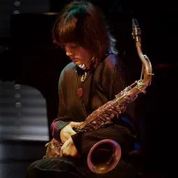 Portrait of Zoh Amba