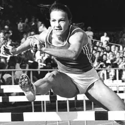 Portrait of Gloria Siebert