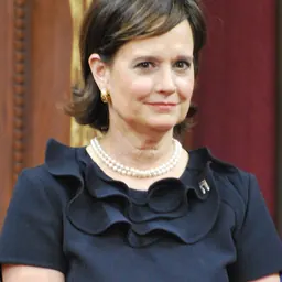Portrait of Hélène Desmarais