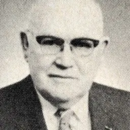 Portrait of Carlton Davidson