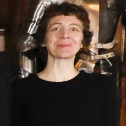 Portrait of Karen Dunbar