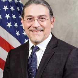Portrait of Robert Santos