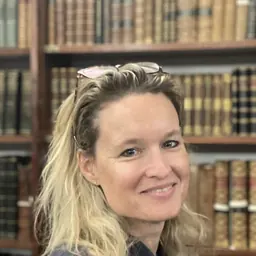 Portrait of Anne-Lot Hoek