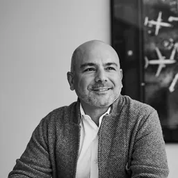 Portrait of Eric Esrailian
