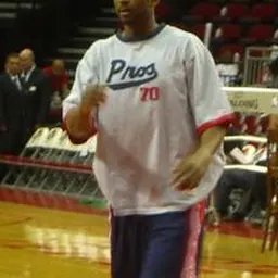 Portrait of Lorenzen Wright