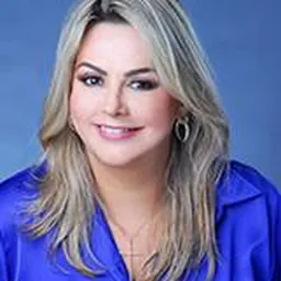 Portrait of Cilene Couto