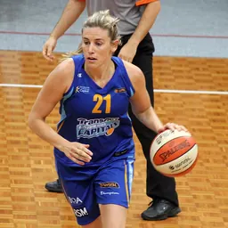 Portrait of Hannah Bowley