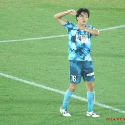 Portrait of Yuta Shimozawa