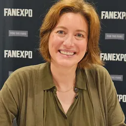 Portrait of Zoe Perry