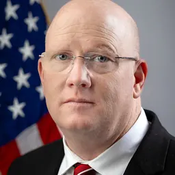 Portrait of Mark Hart
