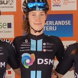 Portrait of Nienke Vinke