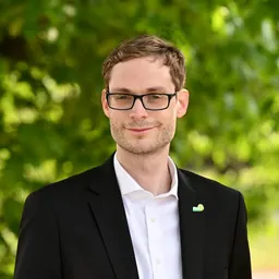Portrait of Simon Rock