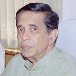 Portrait of Oscar Fernandes
