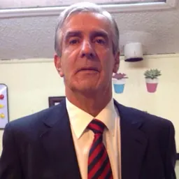 Portrait of Gustavo Viveros