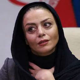 Portrait of Shabnam Farshadjoo