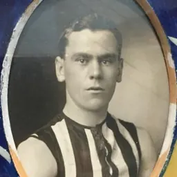 Portrait of Roy Crisp