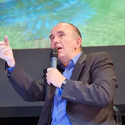 Portrait of Peter Molyneux