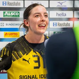 Portrait of Kelly Vollebregt