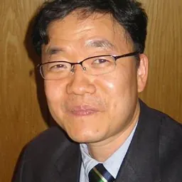Portrait of Hwang Jun-muk