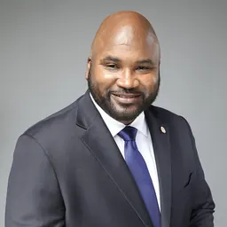 Portrait of Elgie Sims