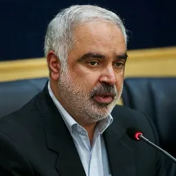Portrait of Reza Roosta Azad