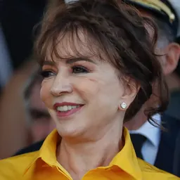 Portrait of Íris Abravanel