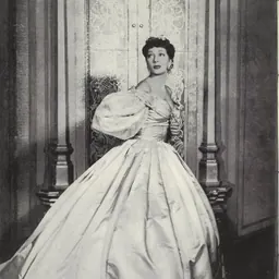 Portrait of Gertrude Lawrence