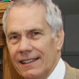 Portrait of Malcolm Chisholm