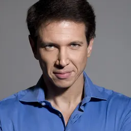 Portrait of Ronen Bergman