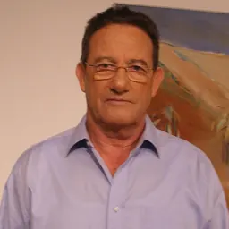 Portrait of Ron Ben-Yishai