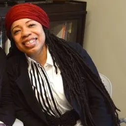 Portrait of Tracie Morris